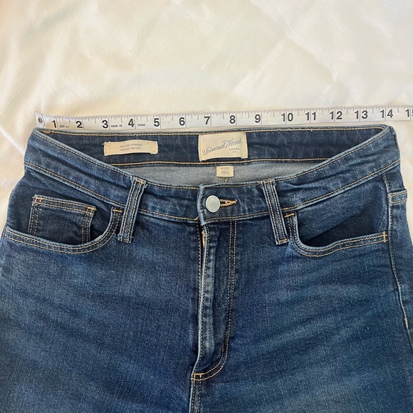 Universal Thread Jeans - Picture 3 of 5